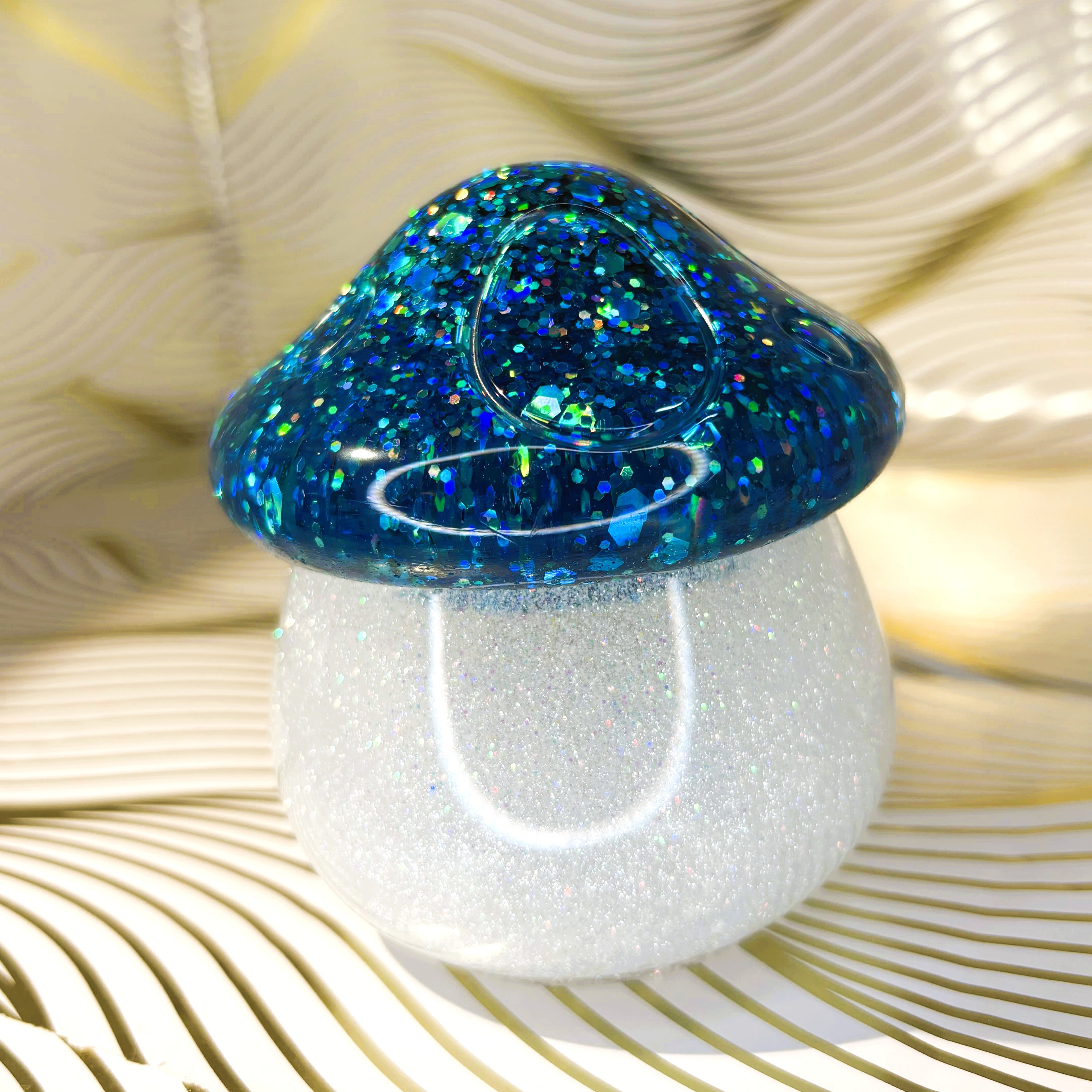 Resin Glitter Mushroom Jar